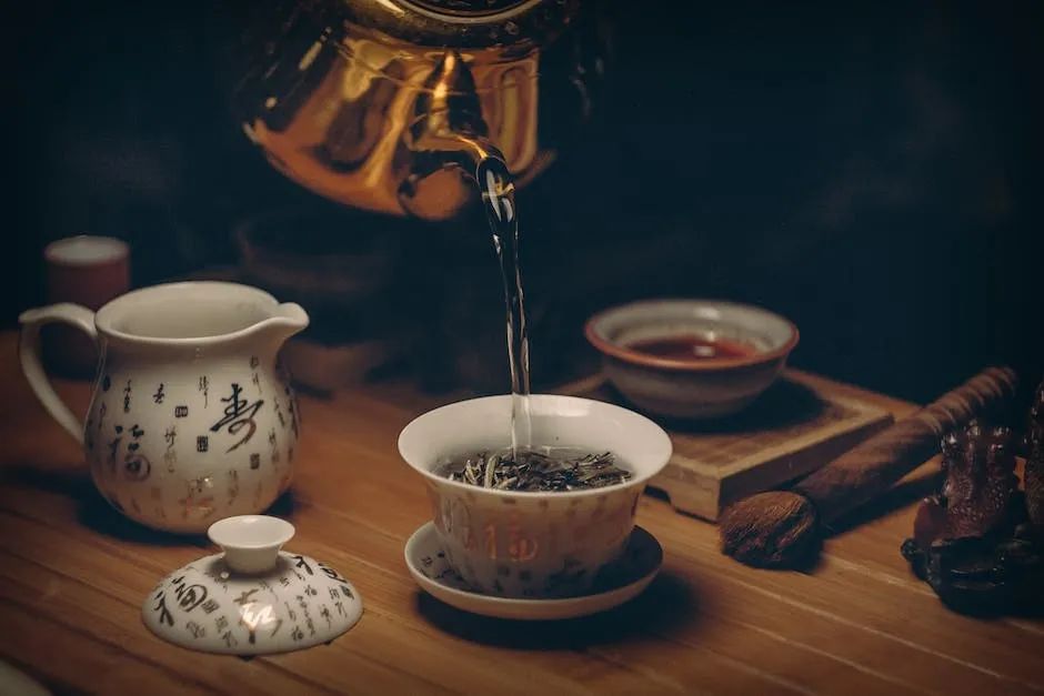 中国新茶饮江山图:“续命水”的下半场靠什么续命?