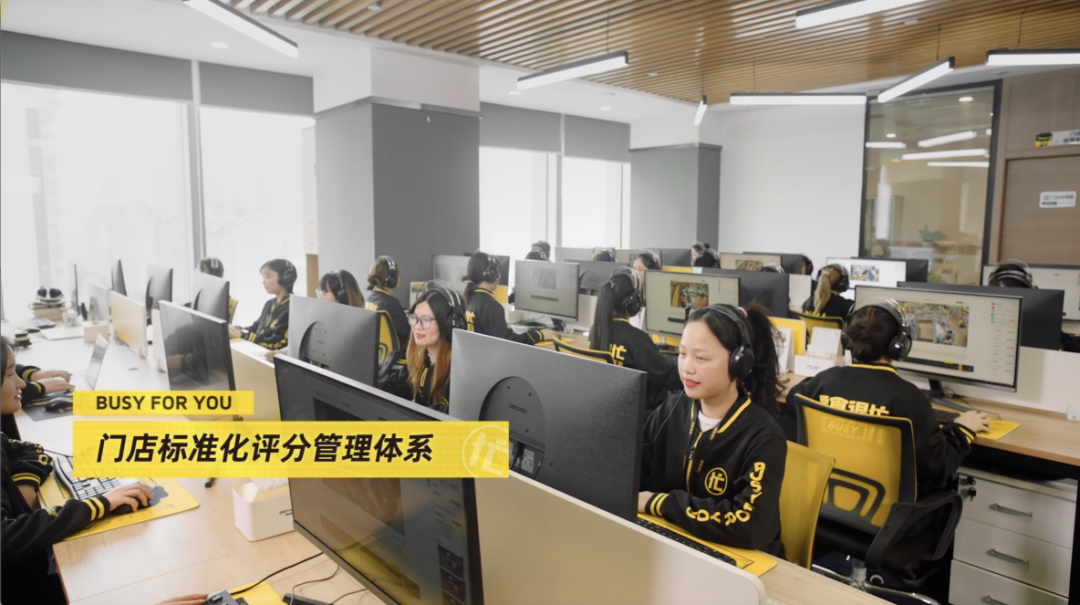 零食很忙官宣张艺兴代言，背后还有哪些深层次战略思考？