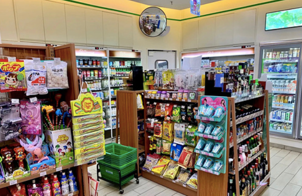 便利店，很“反常”