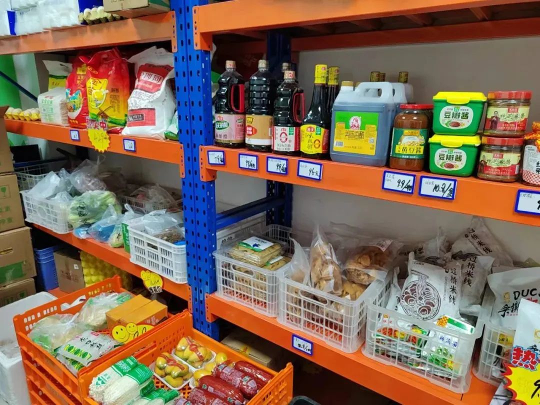 嗖嗖快购：一年打透一个县