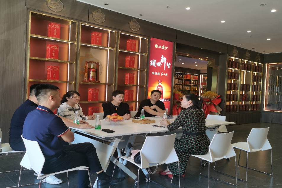 迎战消费旺季，西凤酒“多措并举”激发市场活力