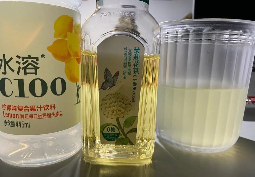 冲上热搜的“神水”水溶C100,要成为农夫山泉下一个东方树叶?