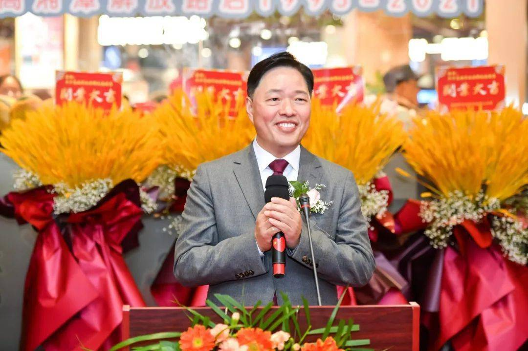 步步高超市披星戴帽，能否涅槃重生？