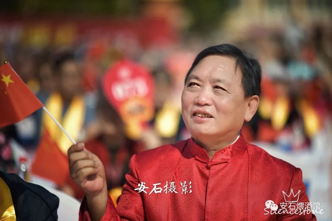 在他的葬礼上,我想成为能描述他一生的那个人——追忆“大掌柜”李秋喜先生的酒业点滴