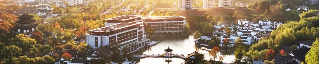 罗振宇跨年演讲“金句”有哪些? | 未来商业趋势