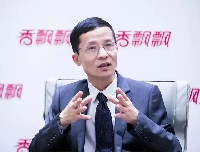 食业周报|胖东来14天营业额9.6亿元、香飘飘董事会换届、东方树叶推出新口味……