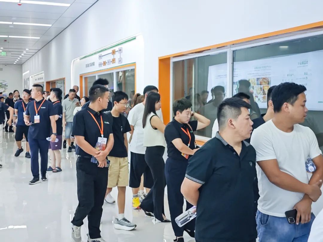 025孚德近百款战略新品亮相！掀起产业升级新浪潮……"