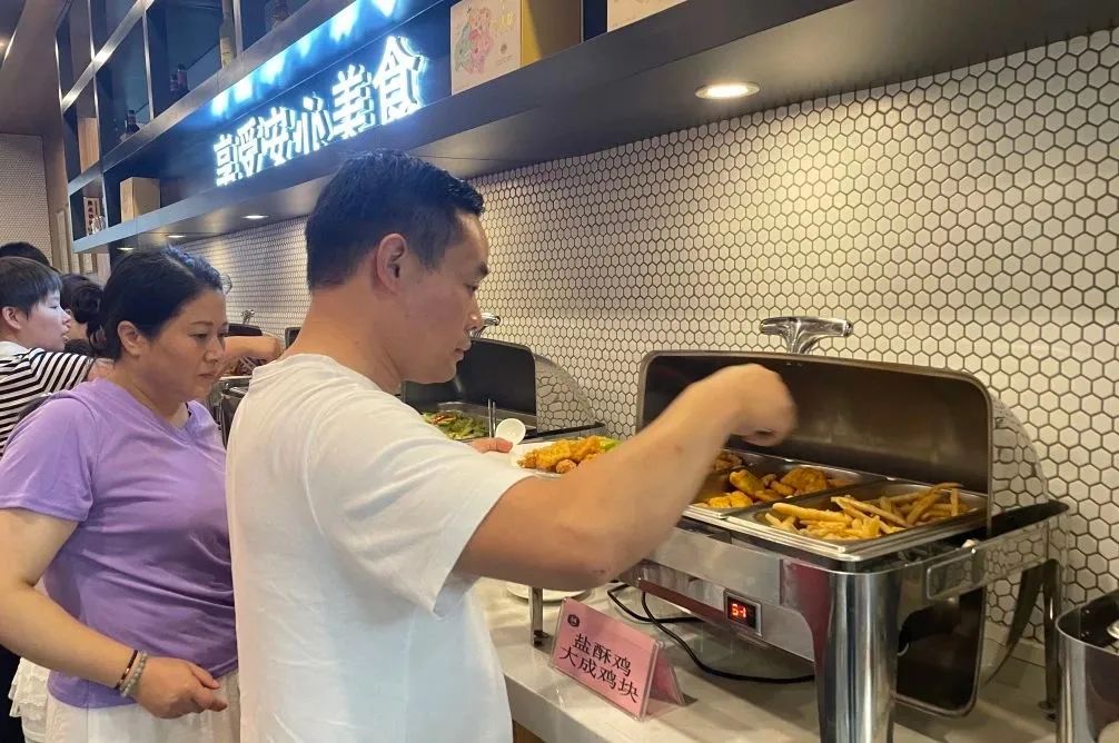 大成发力零售营销,20+亲子家庭走进全新智能化工厂