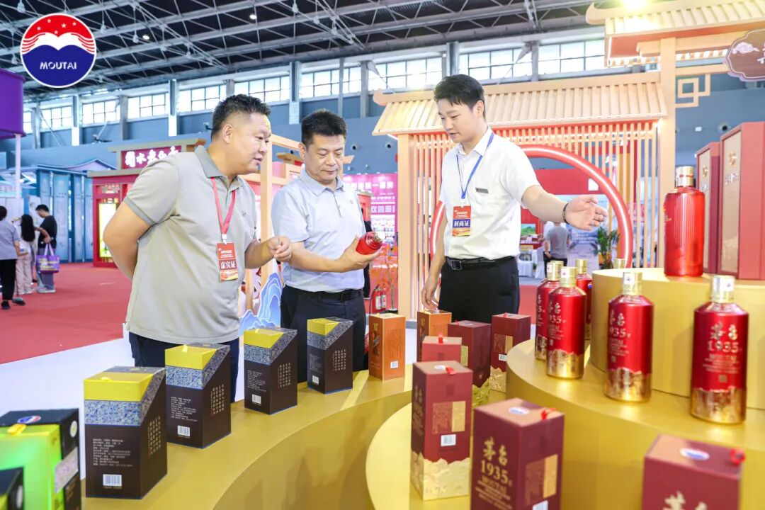 亮相京津冀产销大会,茅台酱香酒引爆品牌热潮