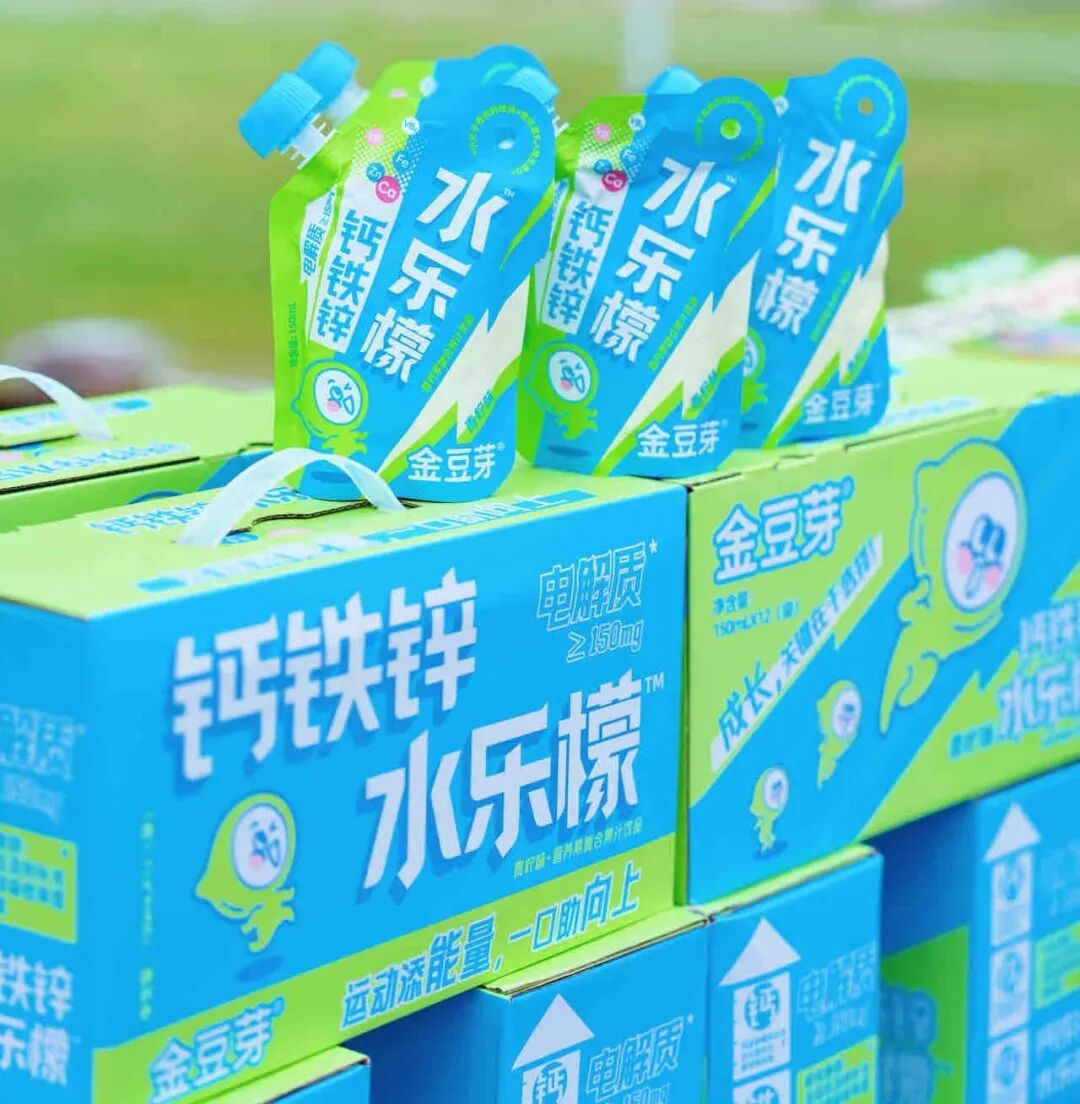胖东来大月饼海外卖到168元,快乐猴第三家店明天开业,旺仔牛奶片焕新升级……
