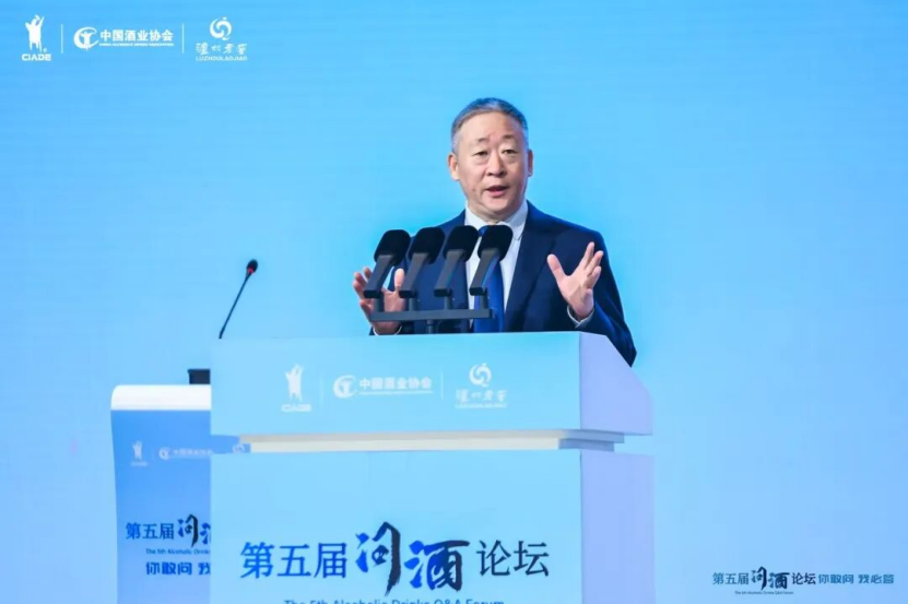 一场“问酒”,给行业和消费者上了硬核一课