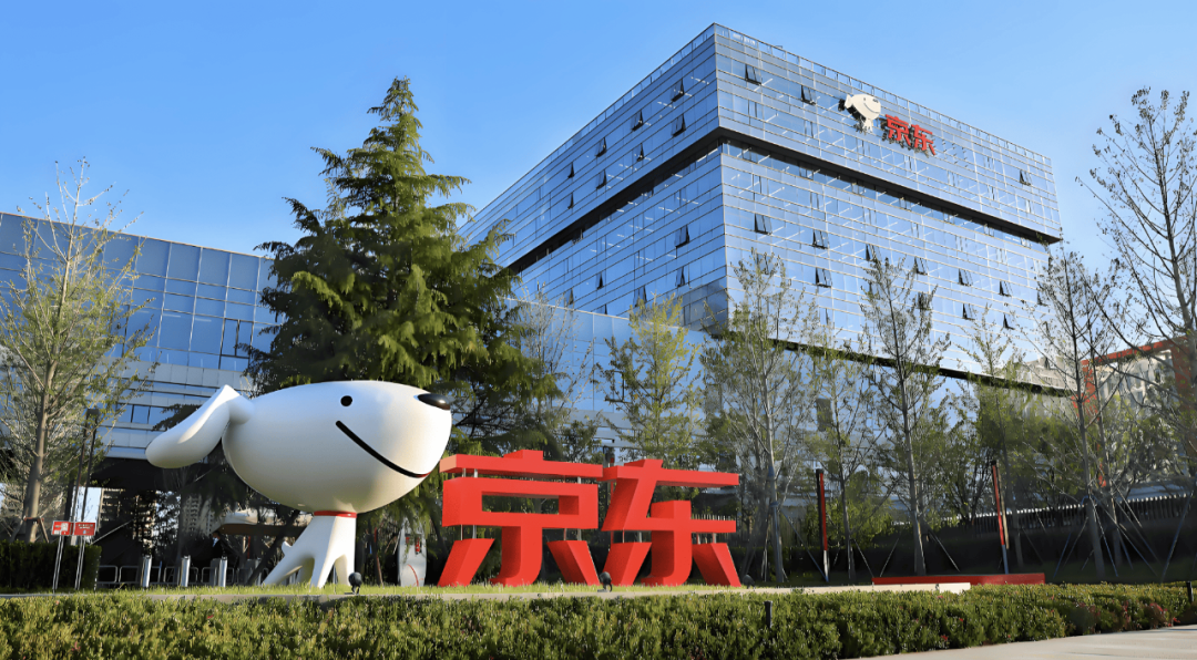 食业周报 | 达利食品迎来新掌门、农夫山泉推出两款咖啡新品……