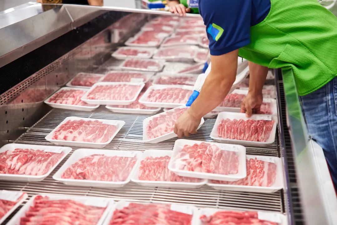 每柜成本激增3万!进口牛肉遭遇监管寒冬,国产牛肉的春天还会远吗?
