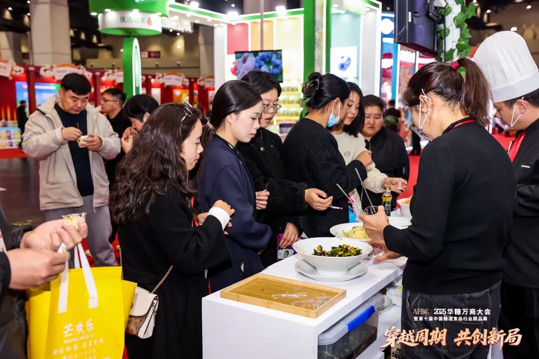重磅亮相万商大会，金龙鱼调味品以“全链实力”破局调味品赛道
