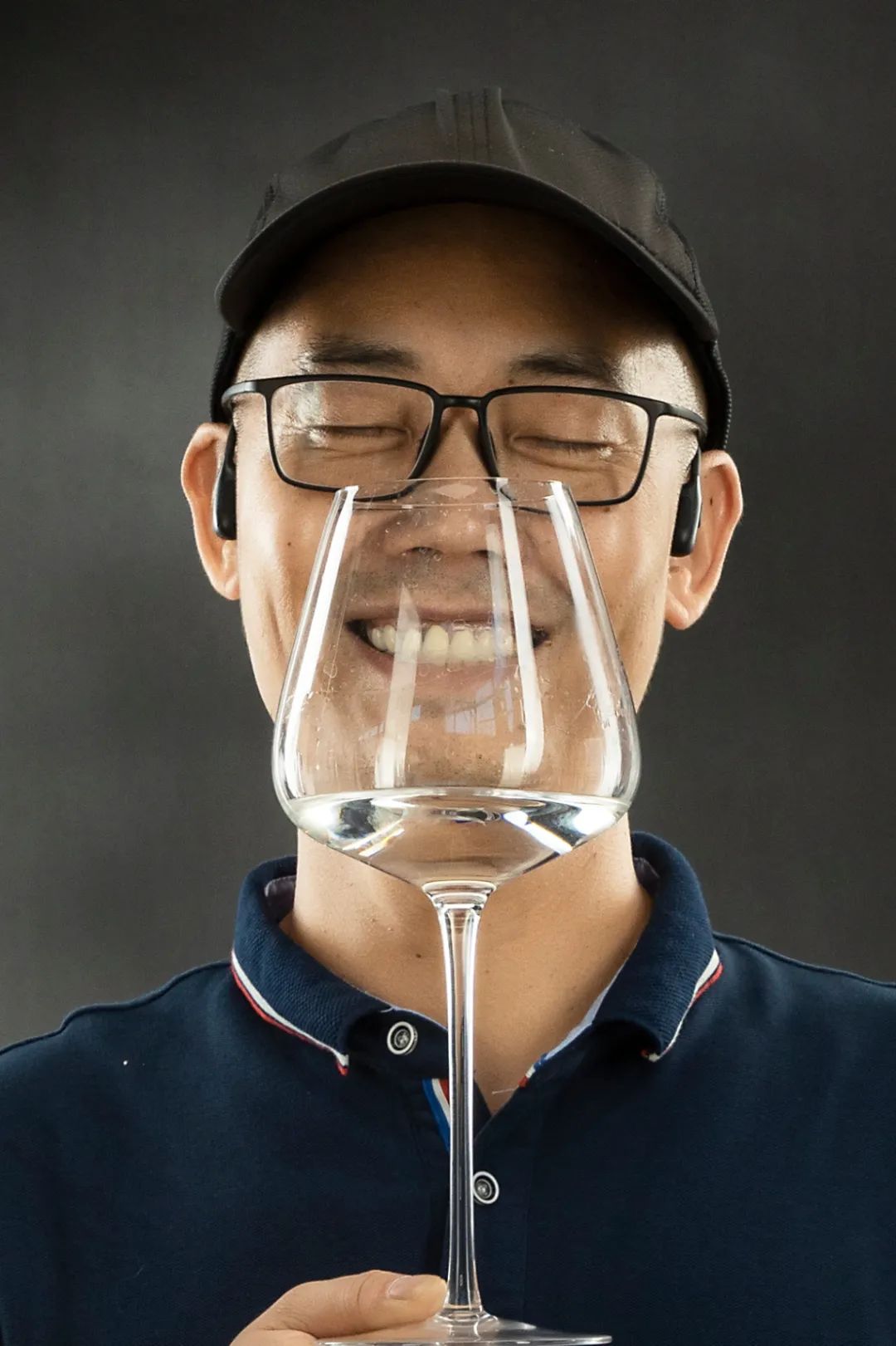 茅台镇那个说“不扩产”的人，当年做对了什么？“酱酒热”回看