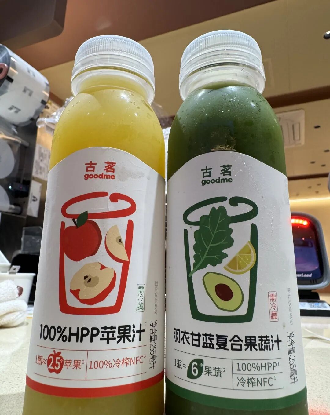 忽然一周 | 农夫山泉在山姆上新「纯透方冰」,快乐猴双店齐开,大窑创始人王庆东卸任……