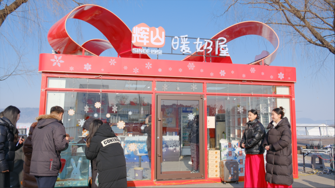 乳制品生产许可将迎新规，有哪些变化？潘刚减持伊利股份（不超过16.7亿元），啥原因？这家乳企部分募集资金投资项目延期……