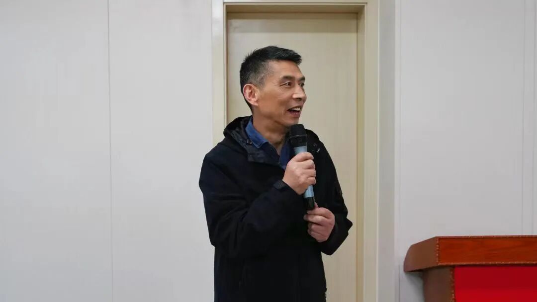 经济学硕士下海干商贸，打造山东本土便利店之王