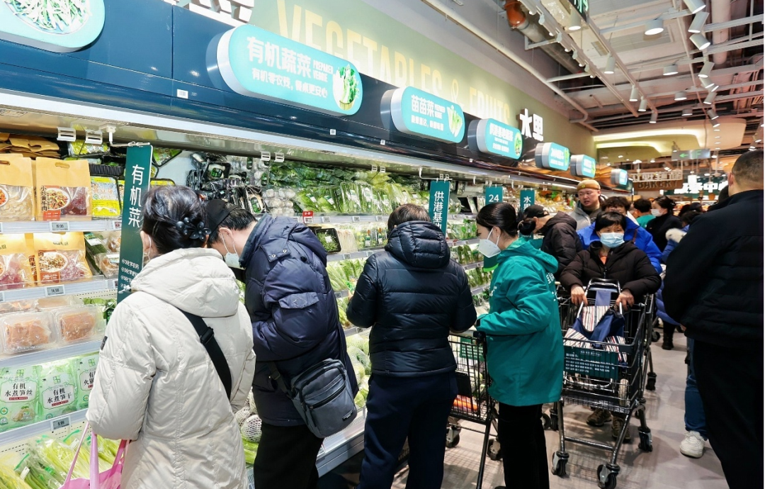 人潮涌动!京东七鲜京沪双店齐开,掀爆年货线下消费热情