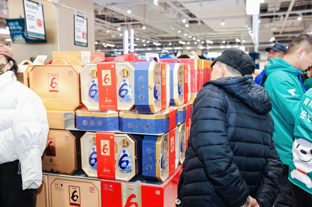 人潮涌动!京东七鲜京沪双店齐开,掀爆年货线下消费热情