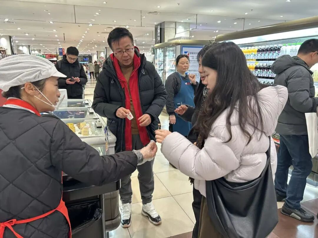 走进115城，3000+场地推，大成食品“安心年货大街”攒足了这口C端年味！