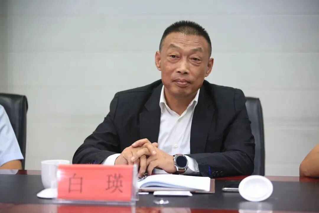 宗馥莉又有大动作,“蒙牛元老”白瑛告别越秀乳业,“红尖叫”破格返场……