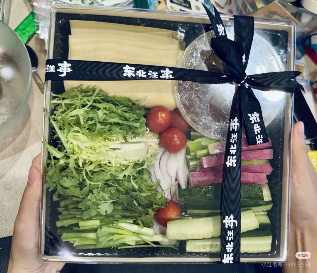 .9元东北蘸酱菜爆红!711、盒马、七鲜……抢着卖"
