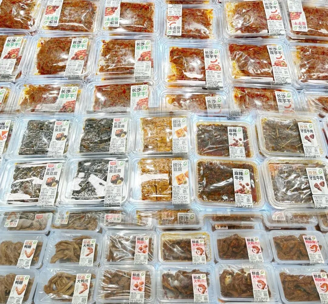 金粒门华东首店三天破100万，几多全、一栗接连炸场，新鲜零食赛道厂商该抓住哪些机会？