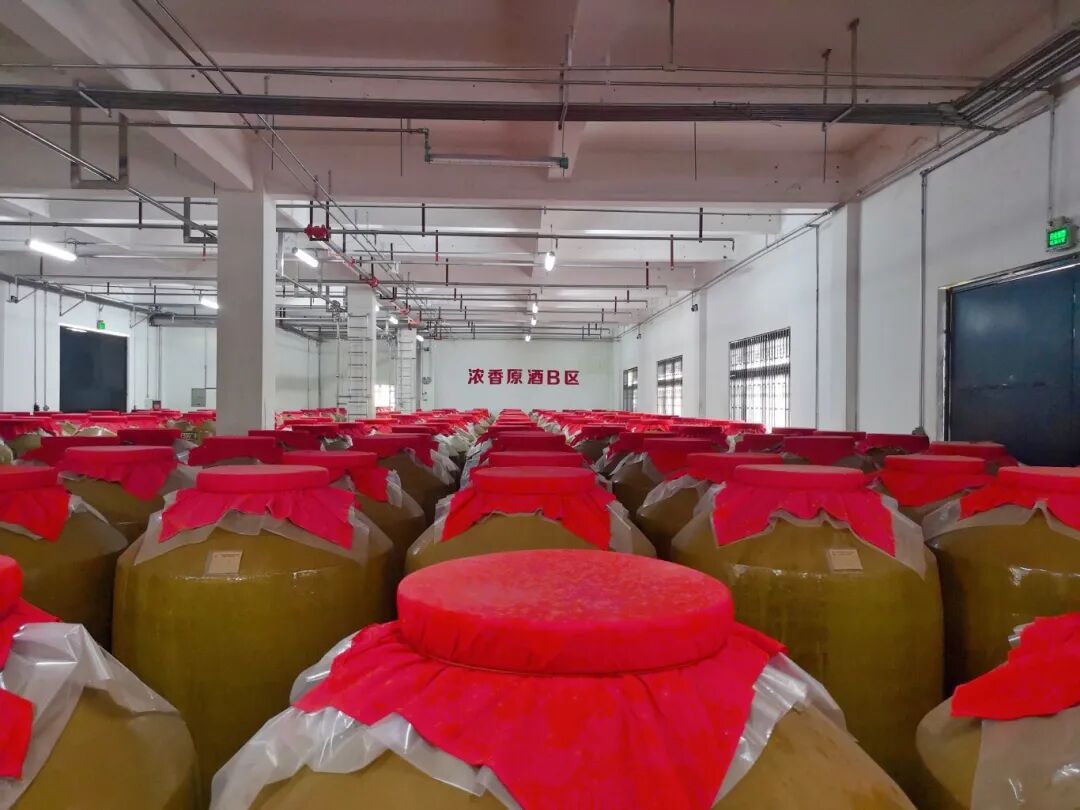 当“分钟级”配送遇见“万吨级”国有原酒
