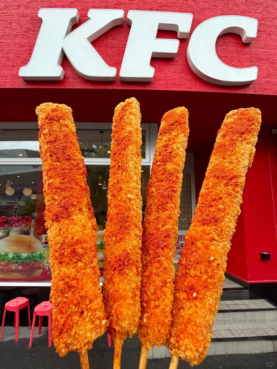 网红店“小臂长”虾滑串卖爆！虾滑品类，开启全场景竞争时代