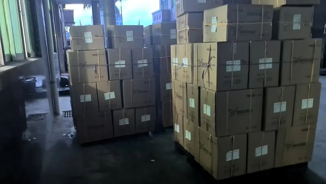 农夫山泉捐赠1000万，盼盼食品首批2万箱物资…驰援广西他们在行动！