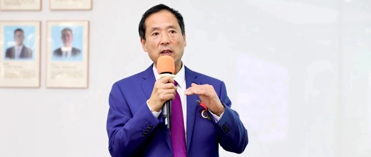 洛阳老师租了台雪糕机，40年做成国民品牌