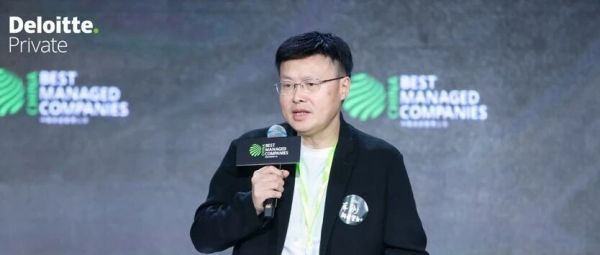 新希望乳业率先斩获BMC白金奖，以聚焦与创新的“鲜增长”诠释“中国机遇2.0”