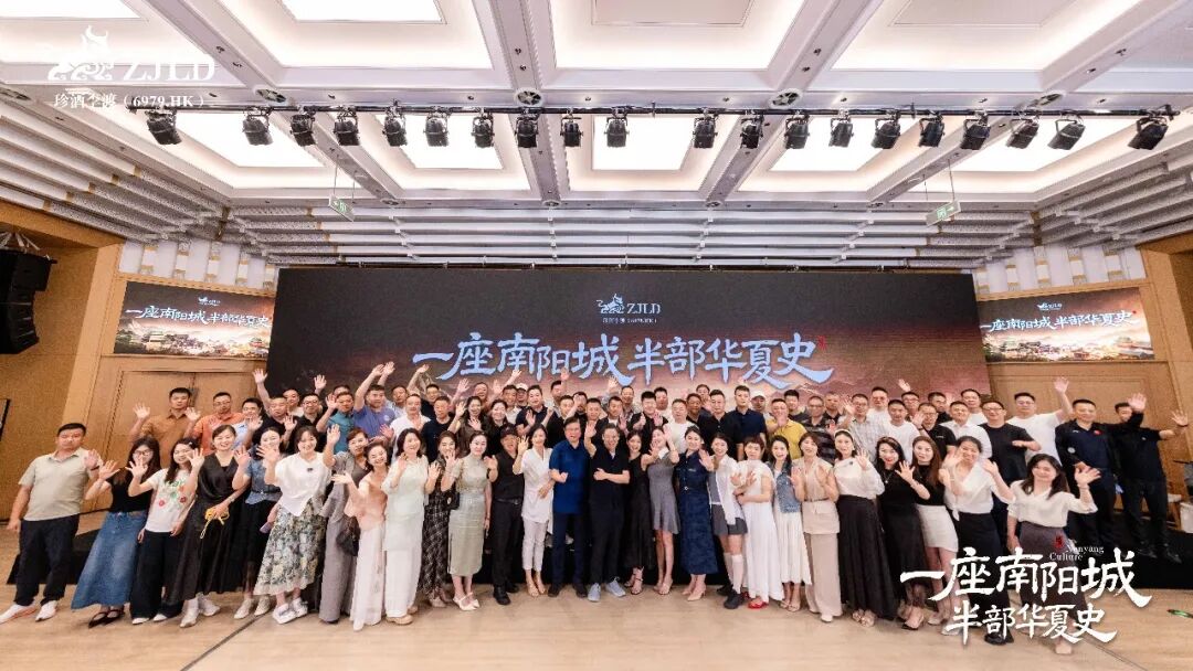 从一场181万人次围观的直播,看到吴向东的“文化纵深战”