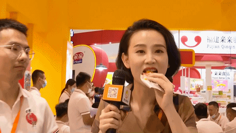 蜡笔小新多线产品亮相食交会,带你解锁卤味新布局