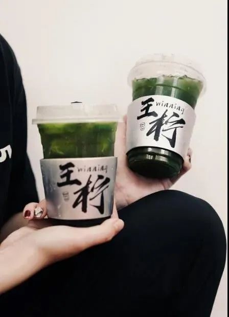 被称为“续命水”的柠檬茶，如何突围有品类无品牌困局？