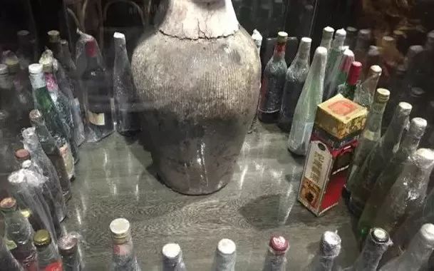 储存白酒的6个理想条件。