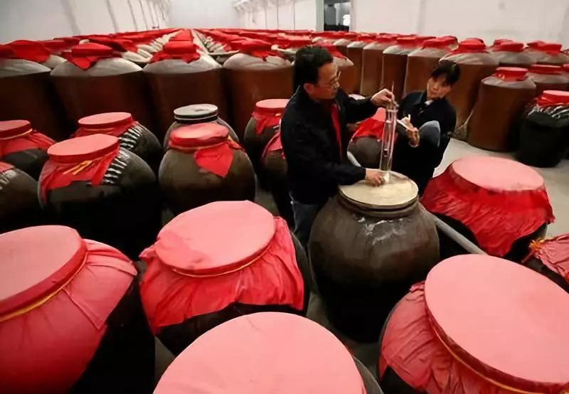 储存白酒的6个理想条件。
