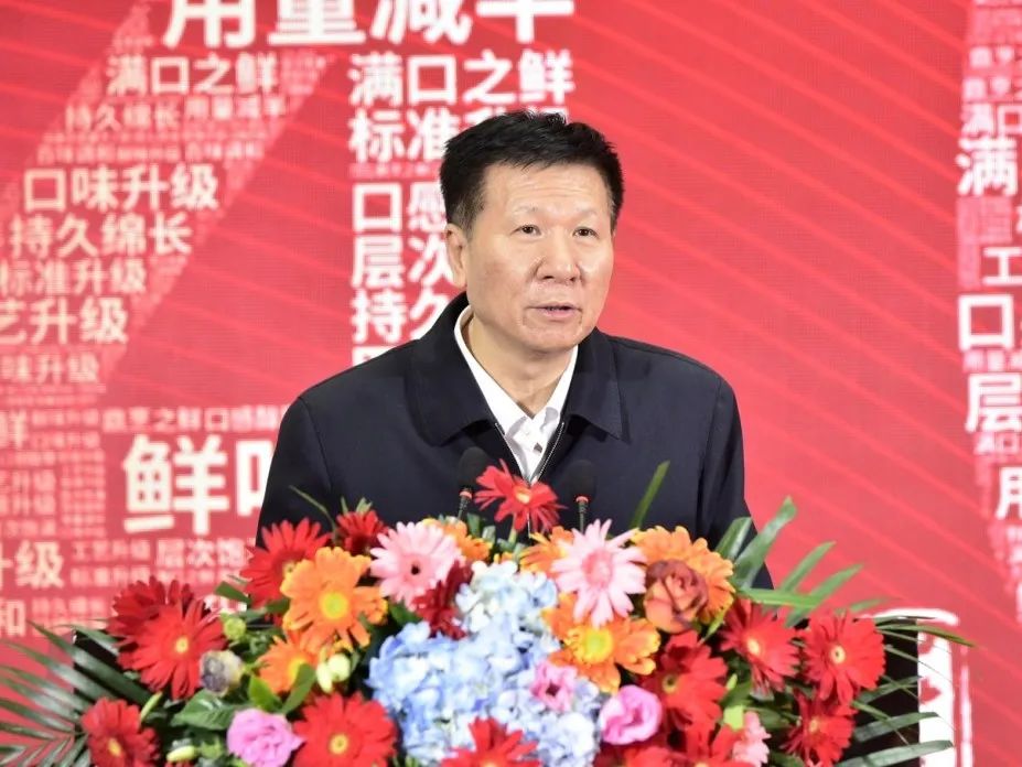 万商名企回访 | 东锦集团:新品全球发布,品牌聚合招商!