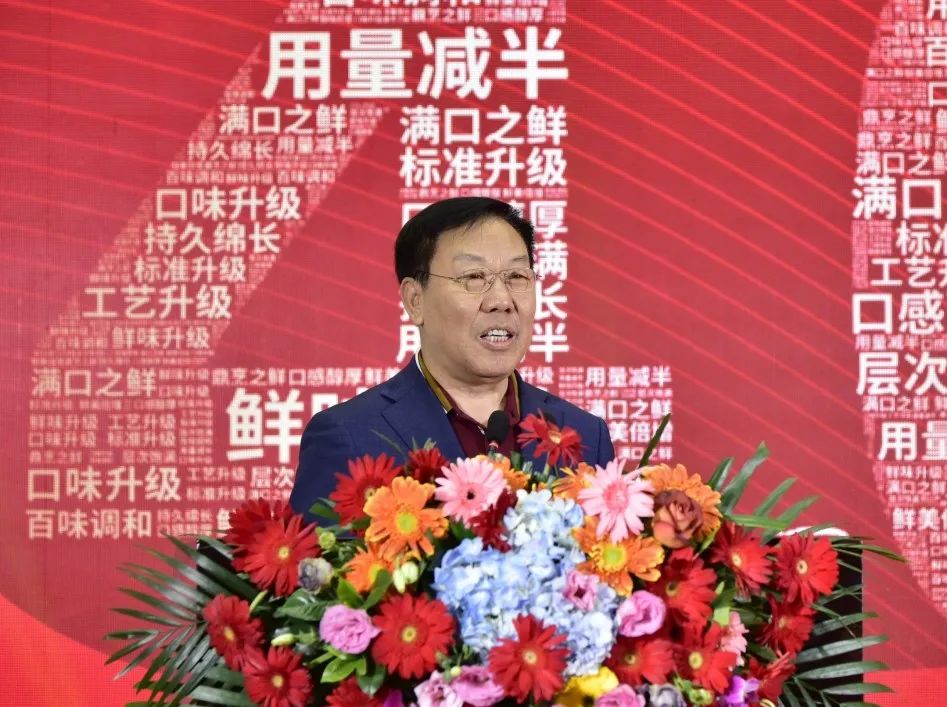 万商名企回访 | 东锦集团:新品全球发布,品牌聚合招商!