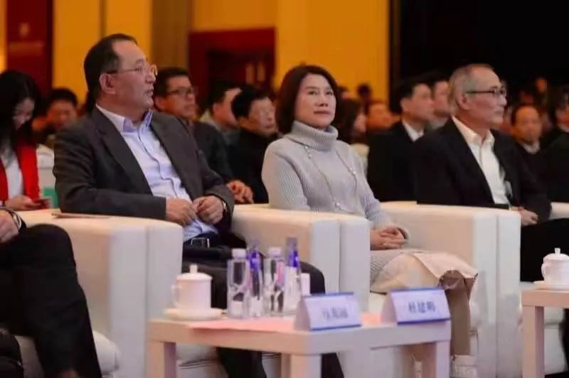 万商名企回访 | 雅客连续四年携手万商,拓赛道、扩产品 、布渠道!