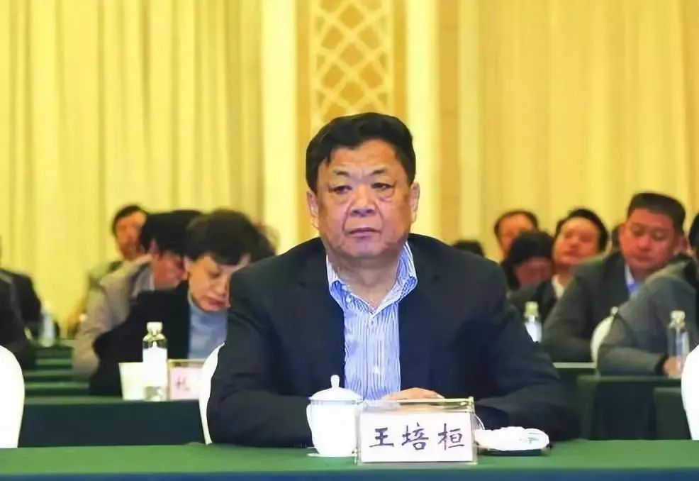 “赶跑”华润万家的山东超市一哥,去年销售279亿