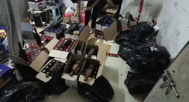 制假工具一应俱全,涉案值超300万元,中山警方破获一起假冒洋酒案!