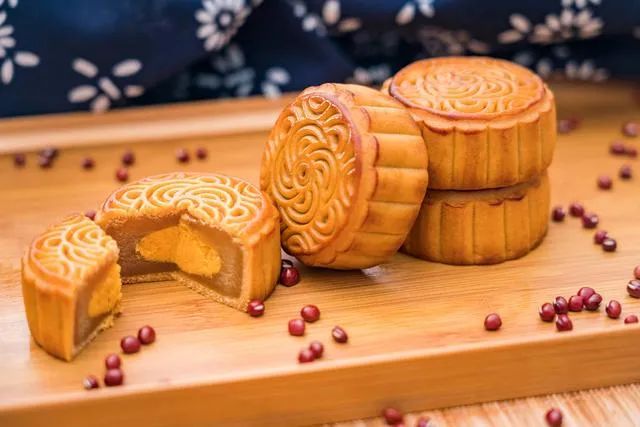 中秋节那些“过剩”的月饼,最后都去哪了?