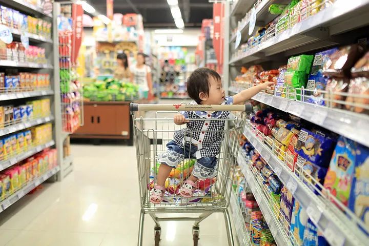 “儿童零食”:鱼龙混杂的千亿新赛道