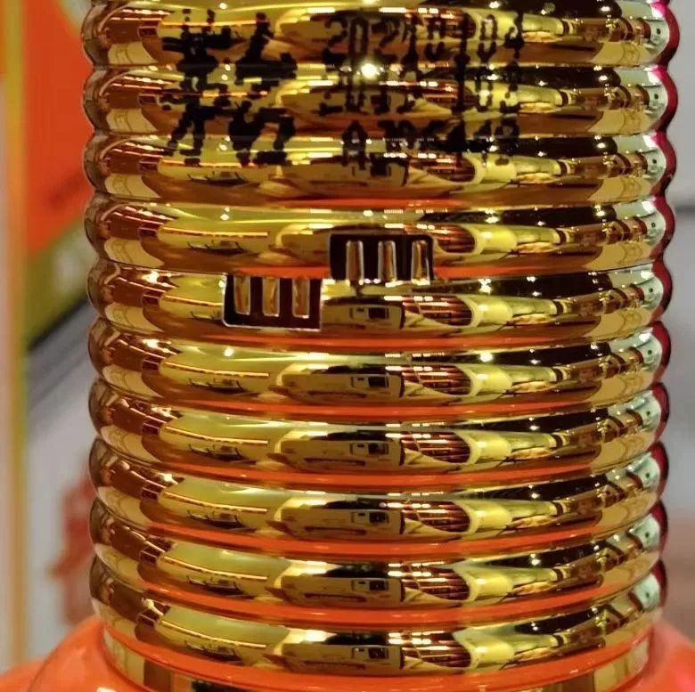 郑州水灾后的100万箱 “泡水酒” 究竟该不该销售?