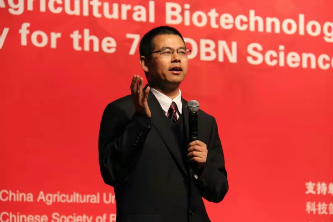 邵根伙:致敬中国圣牧