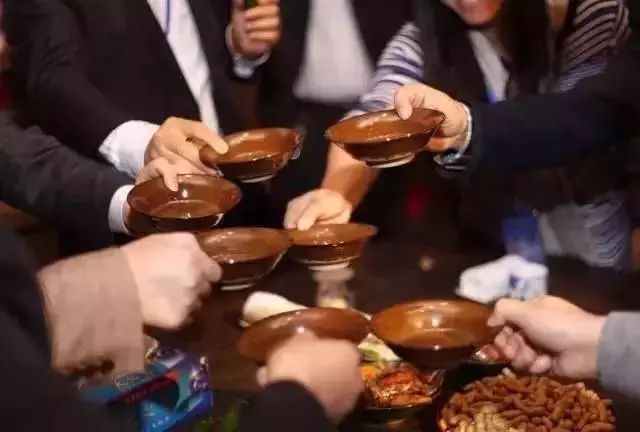 喝酒之后需要多喝水,有什么作用?