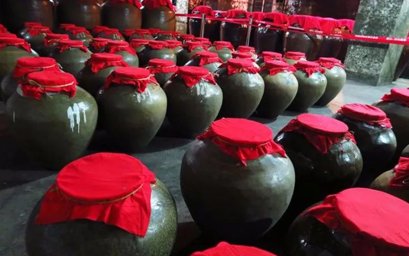 白酒为何越放越香?