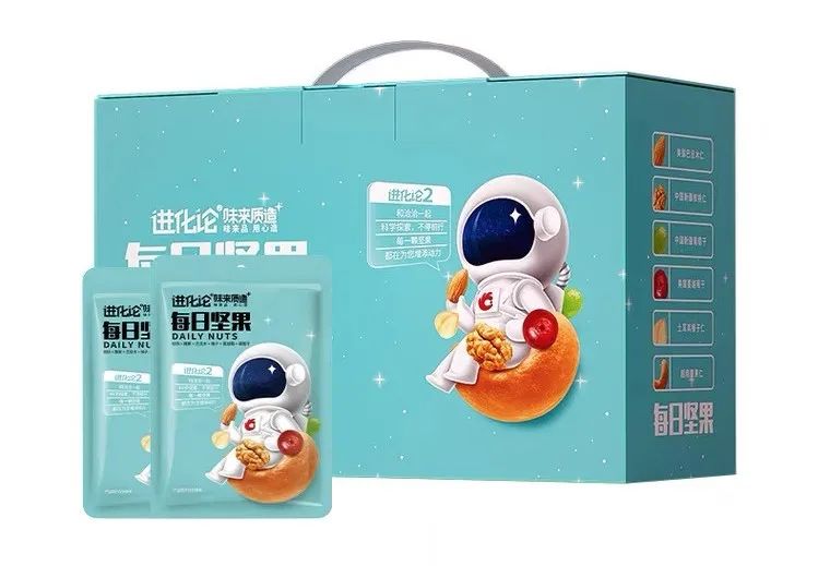 新零售崛起，网红零食来到转型关口